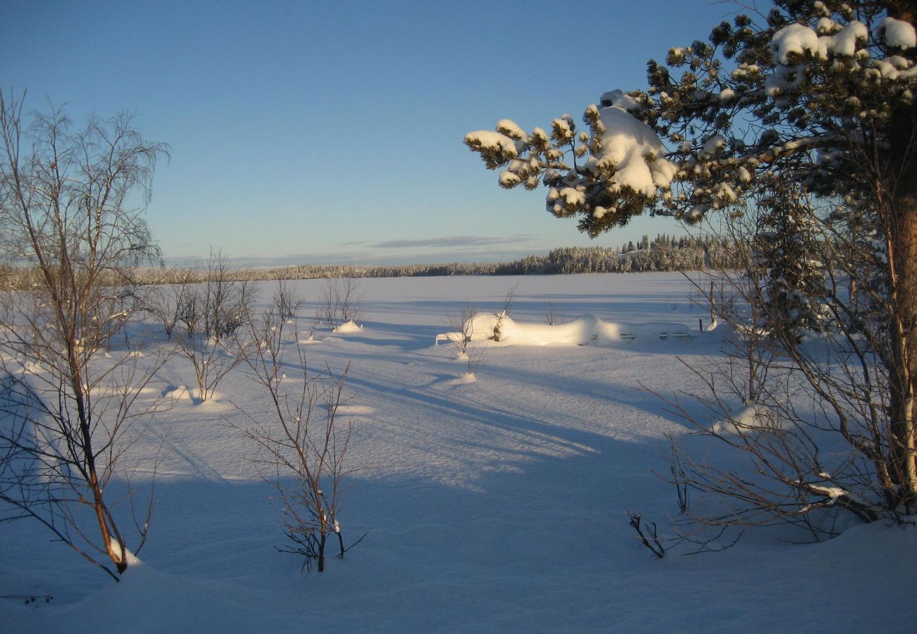 House in Arvidsjaur - Newly built holiday home with boat in the wilderness 