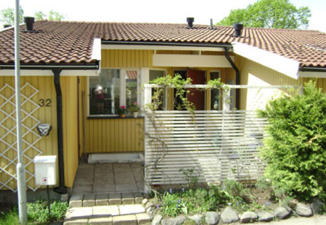 House in Sollentuna - Private accommodation in Stockholm, perfect for exploring the city