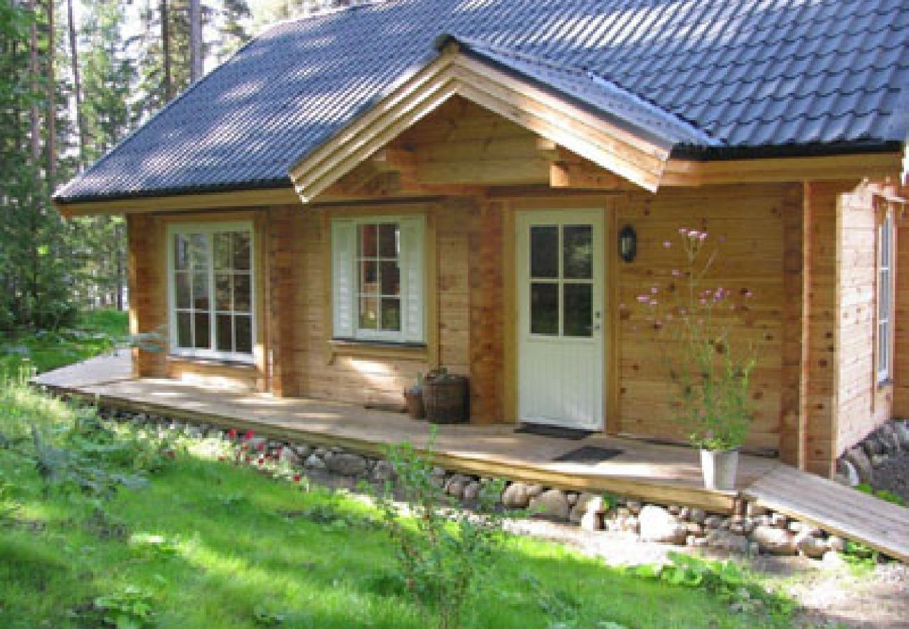 House in Bräcke - Comfortable and modern living at the lake