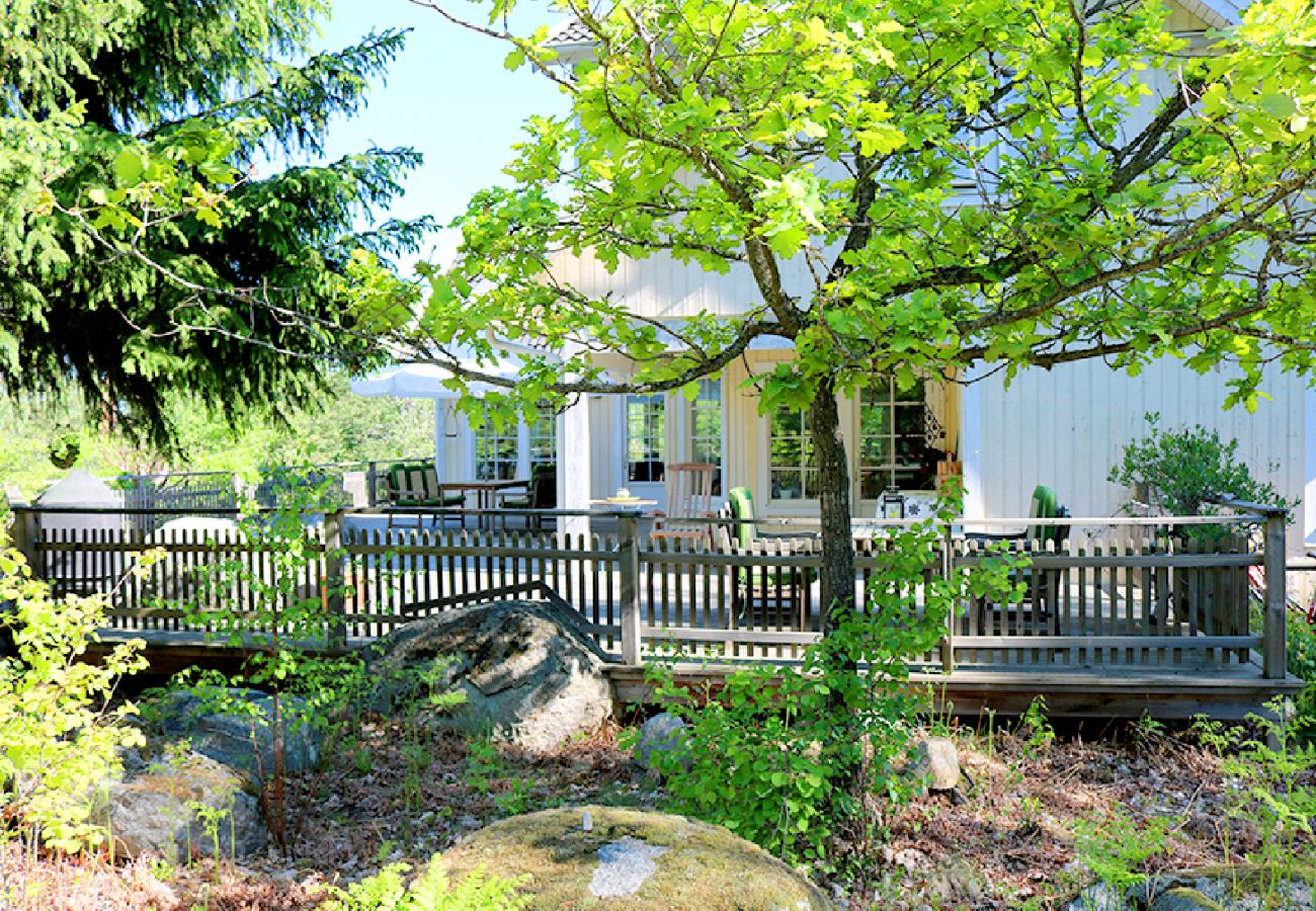 House in Svartsjö - Nature and city vacation near Stockholm in the countryside