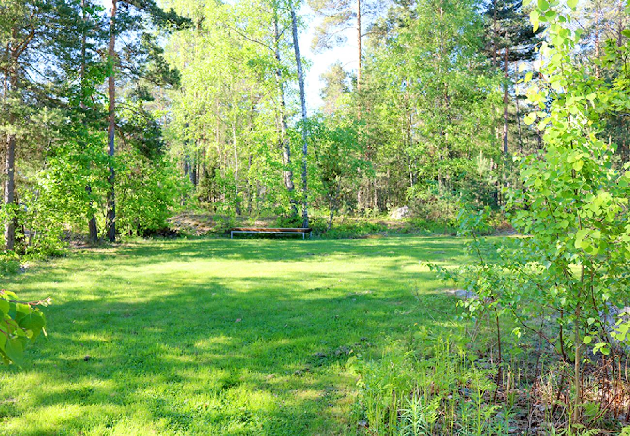 House in Svartsjö - Nature and city vacation near Stockholm in the countryside