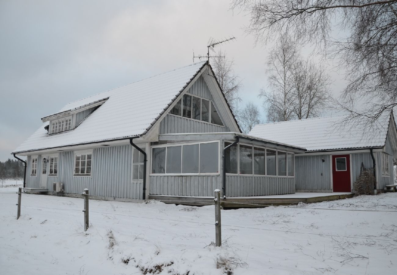 House in Månsarp - Stylishly furnished holiday home in the countryside