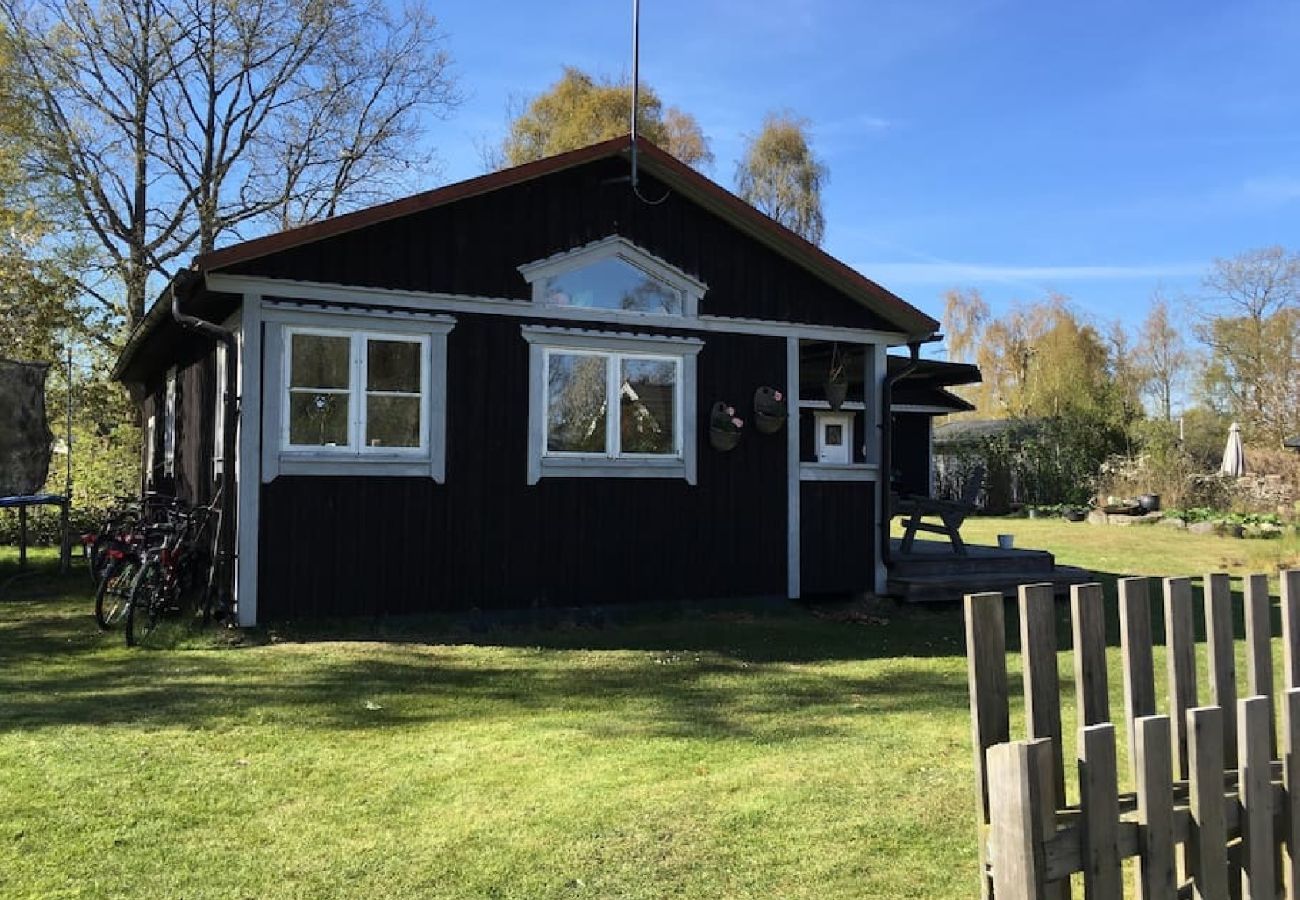 House in Söderåkra - Summer cottage by the beachfront