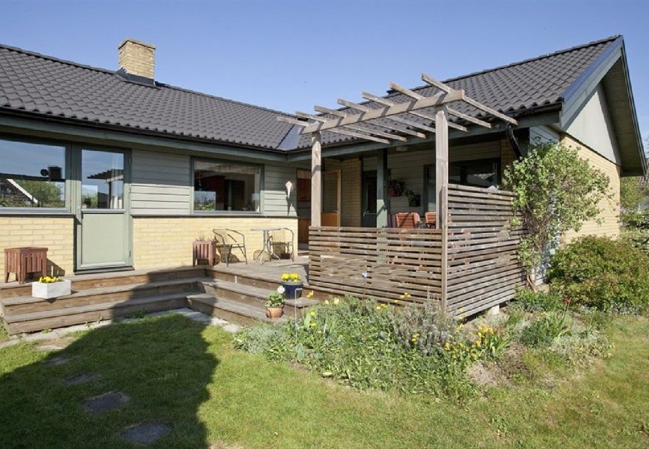 House in Södra Sandby - Nice holiday home with many bedrooms, the perfect starting point to discover Skåne