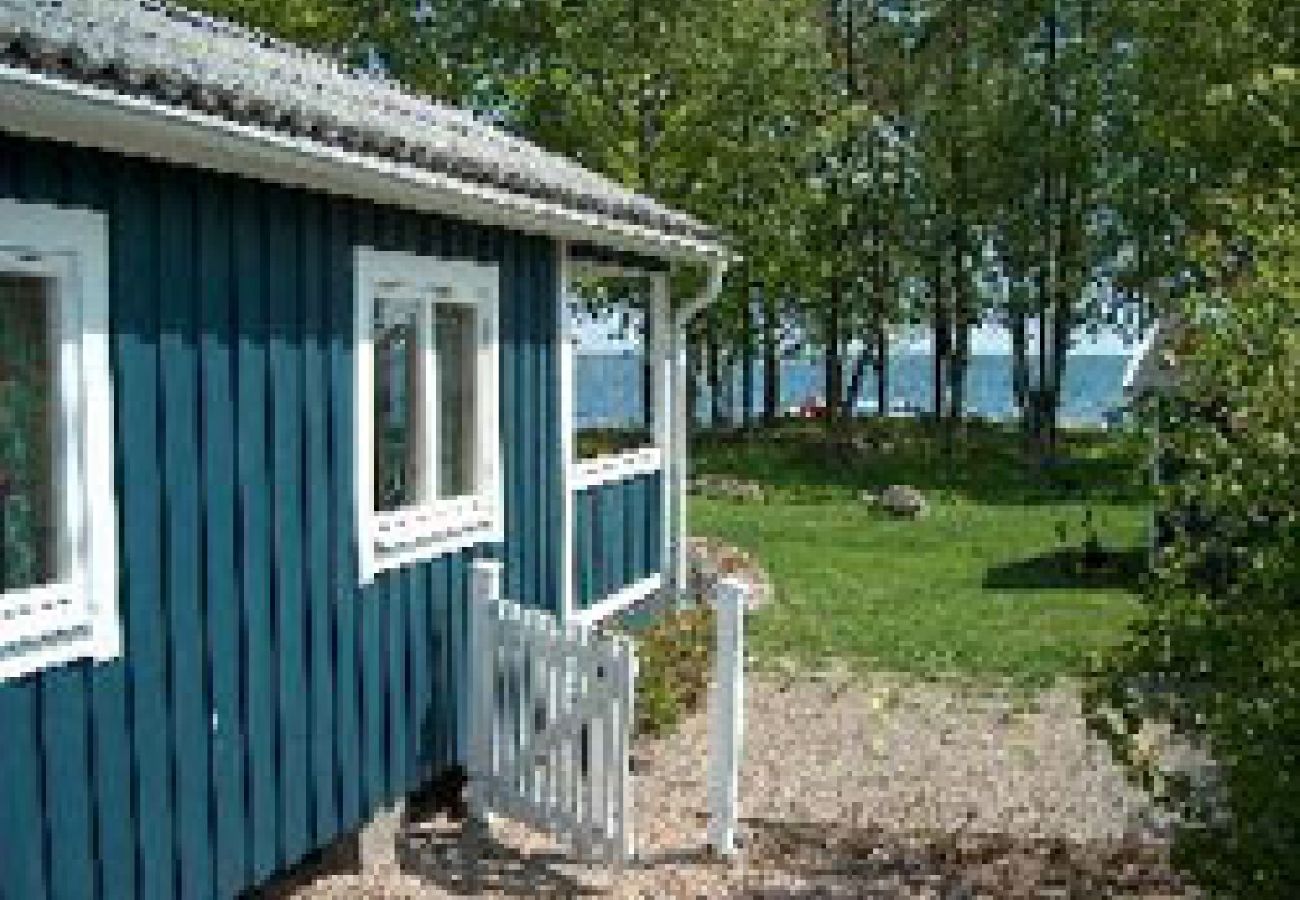 House in Sölvesborg - Holiday home directly on the Baltic Sea on a water property