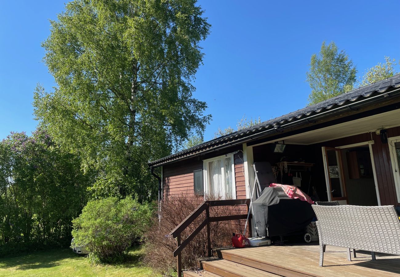 House in Gustavsfors - Nice vacation at Lake Lelången with boat