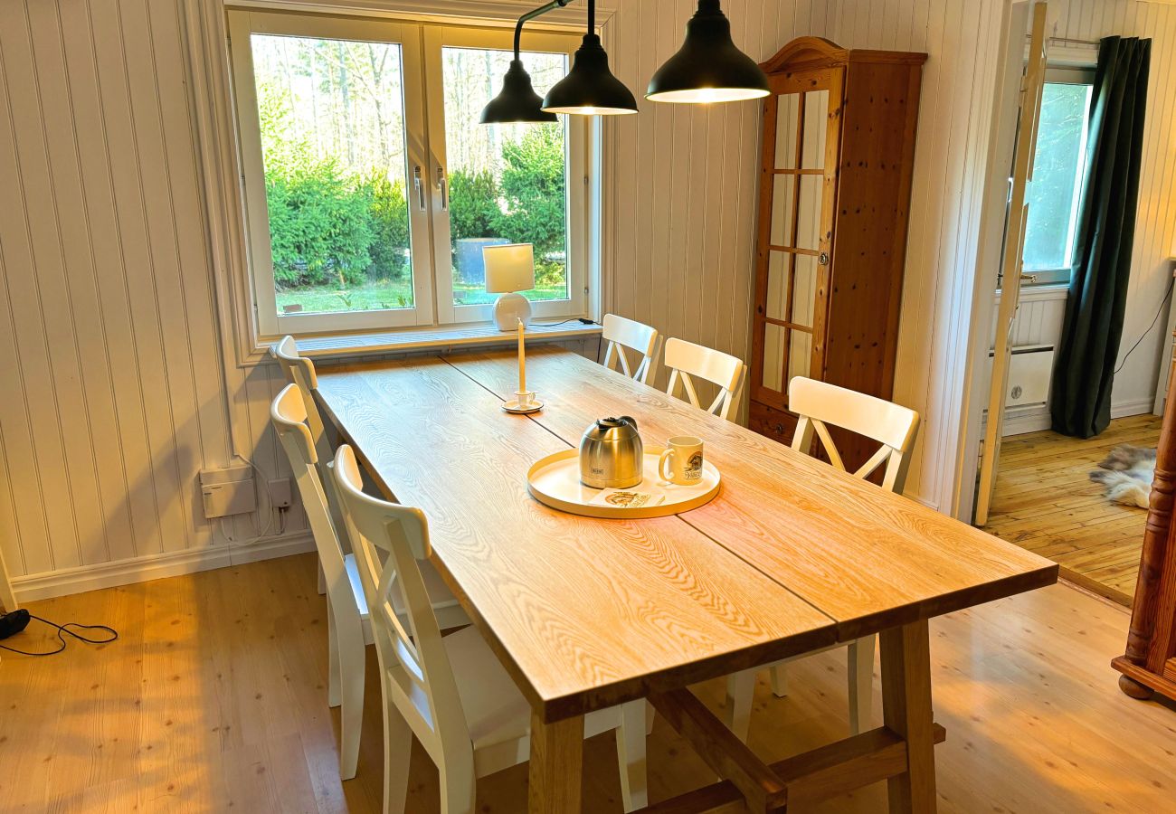 House in Alsterbro - Holiday with lake location, boat, sauna