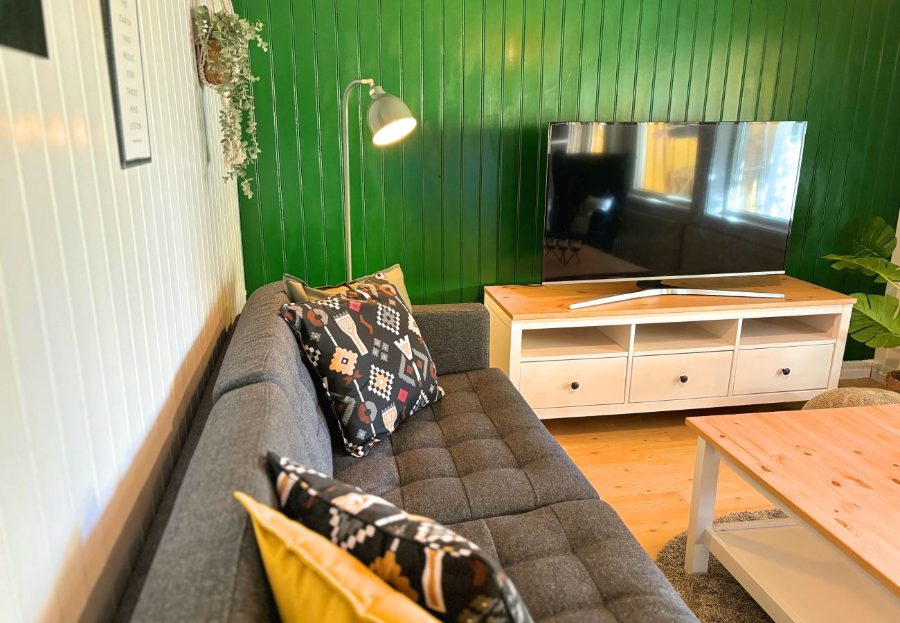 House in Alsterbro - Holiday with lake location, boat, sauna