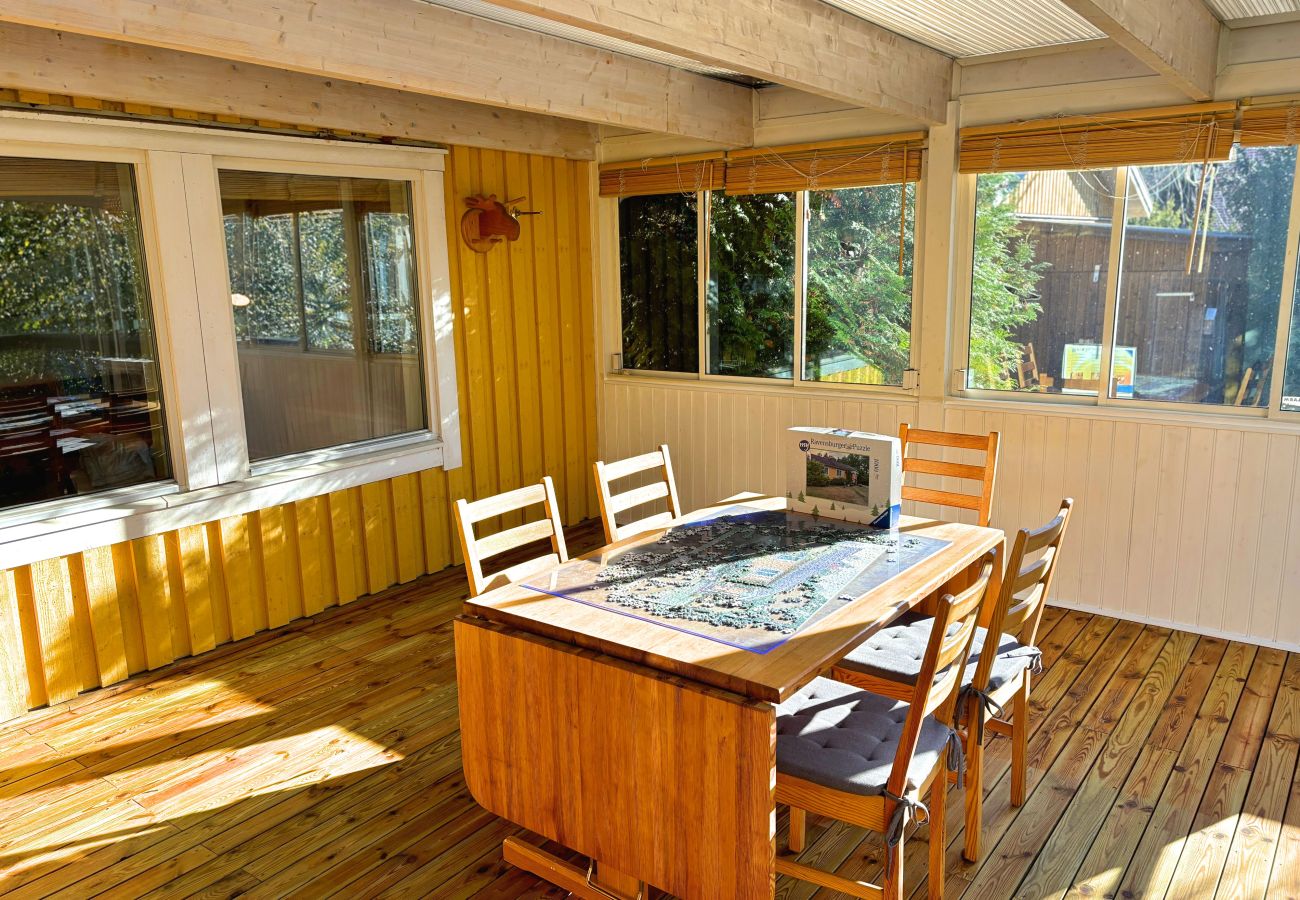 House in Alsterbro - Holiday with lake location, boat, sauna