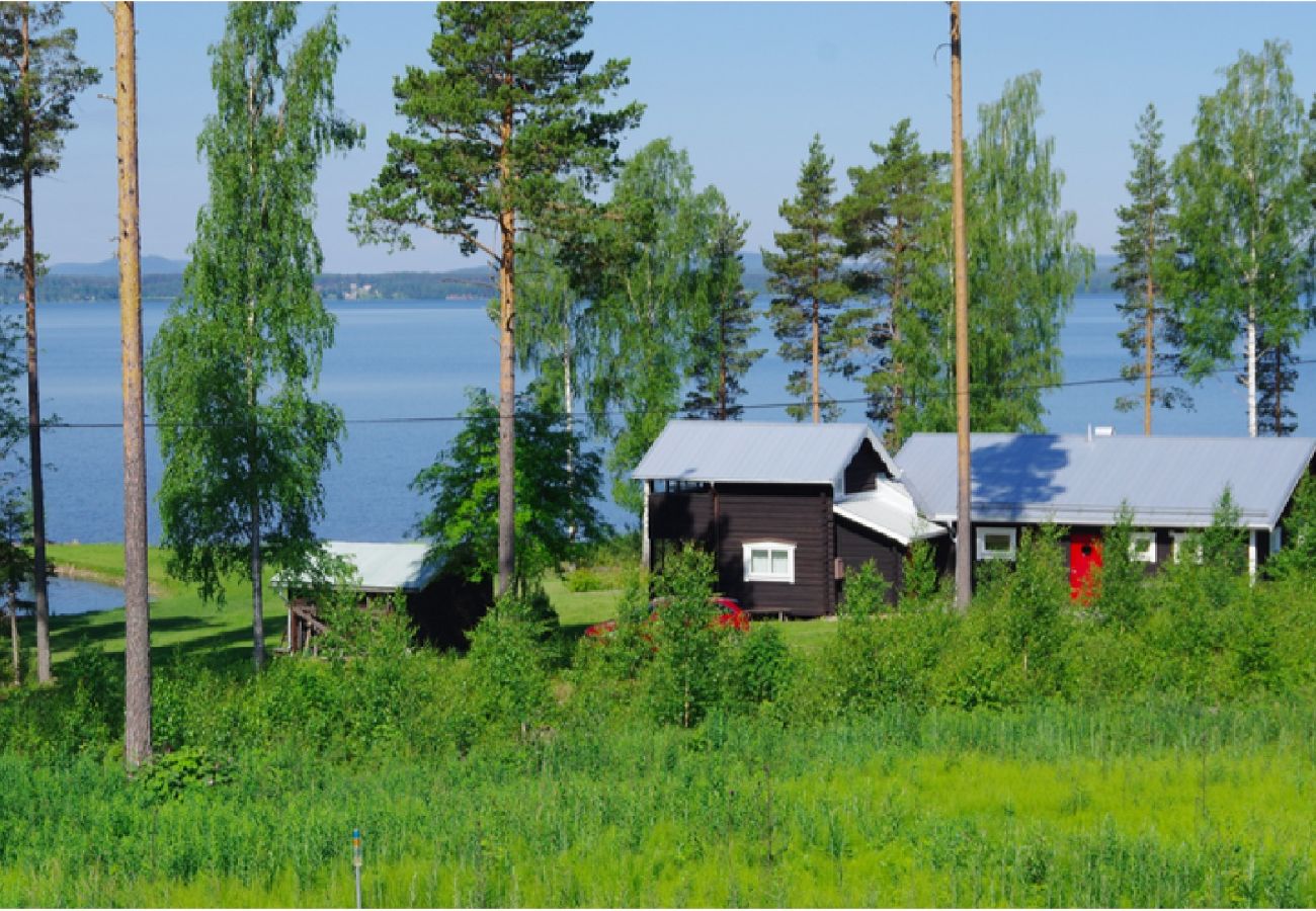 Stuga i Orsa - Drömboende vid Orsasjöns strand