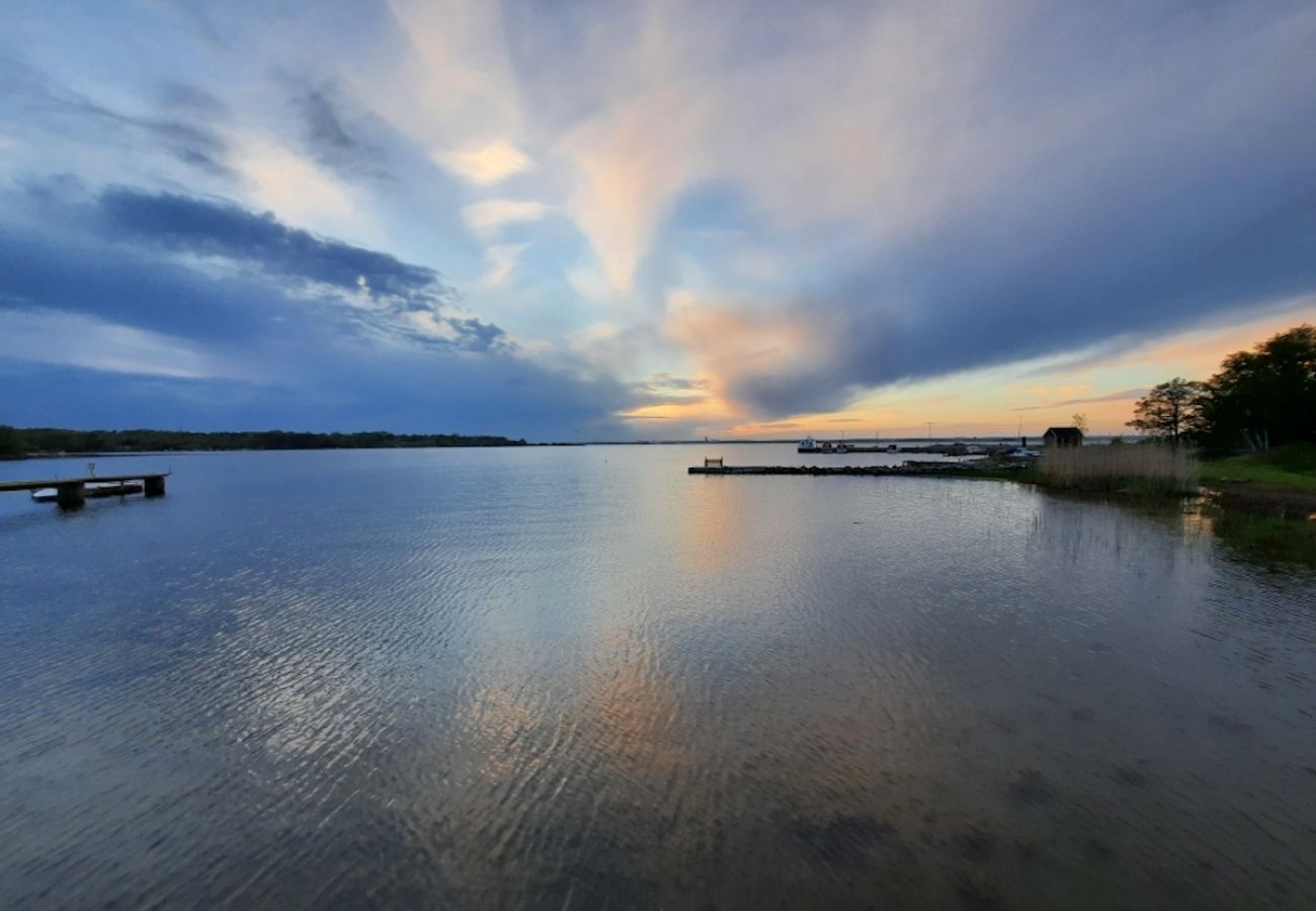 Stuga i Sturkö - Semesterhus med strandtomt på Sturkö