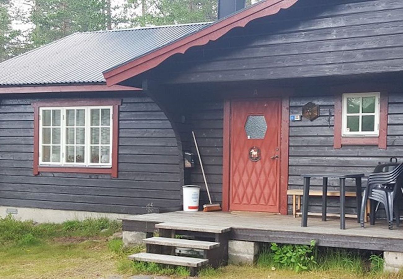 Stuga i Sälen - Fint inredd parhus för din skidsemester eller vandringssemester
