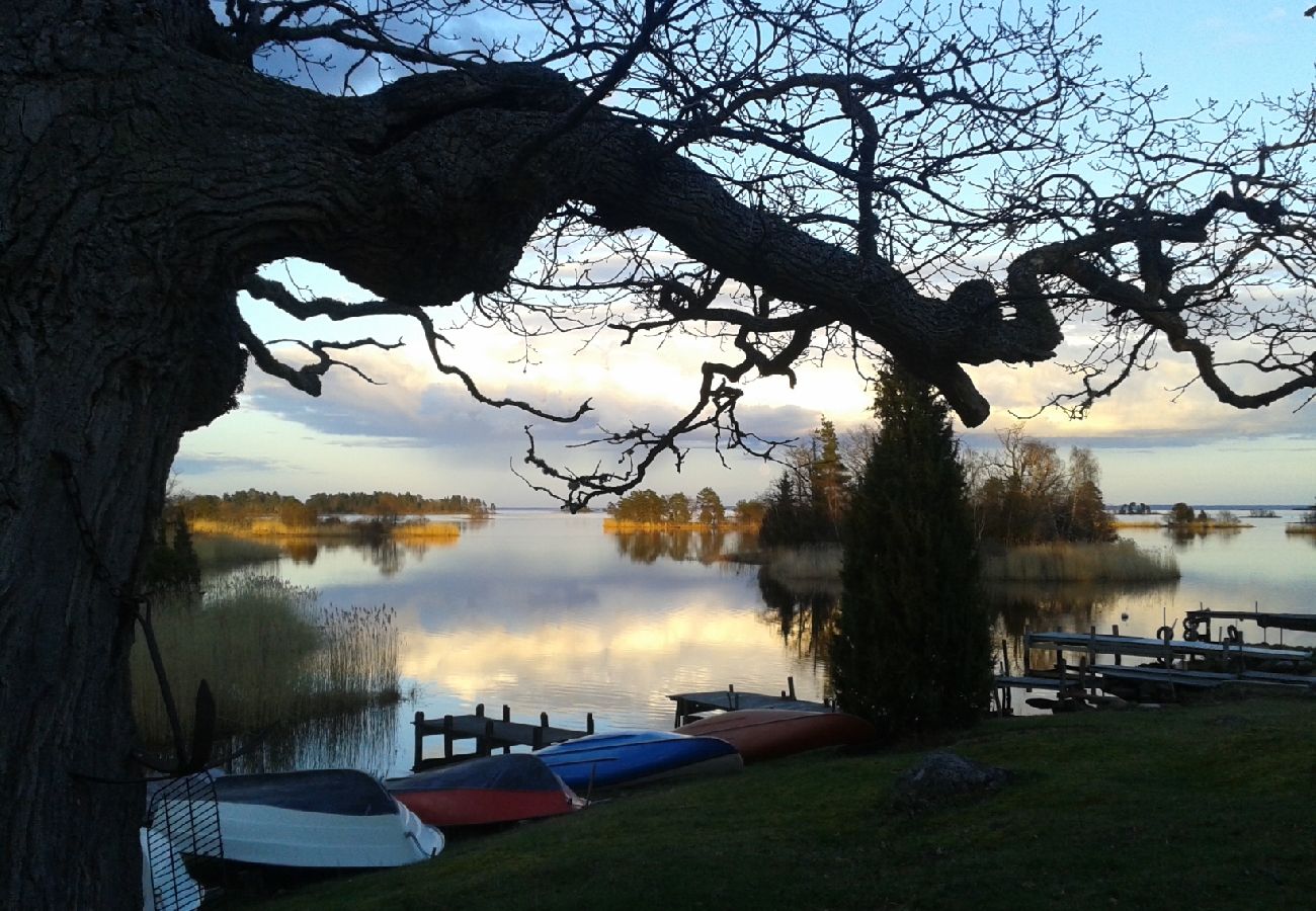 Stuga i Ålem - Semester vid havet med massor av utrymme och solterrass