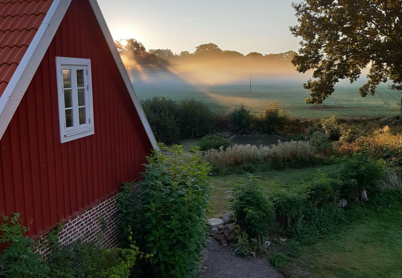 Stuga i Kattarp - Stort och fint semesterboende på landet nära Helsingborg