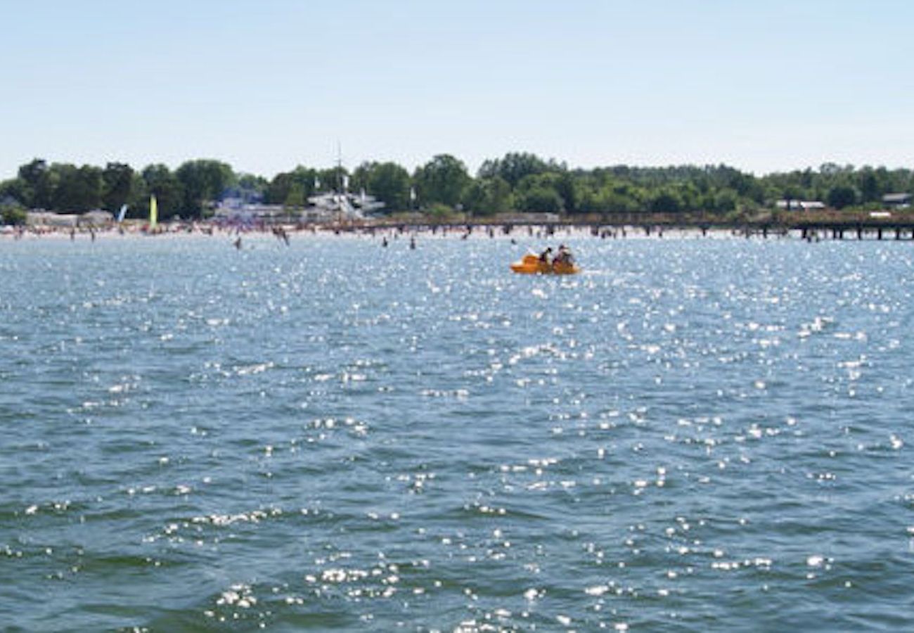 Stuga i Köpingsvik - Liten mysig stuga nära sandstranden i Köpingsvik