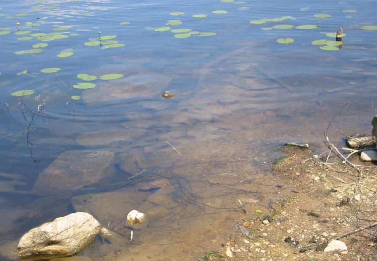 Stuga i Hallabro - Stora Galtsjön