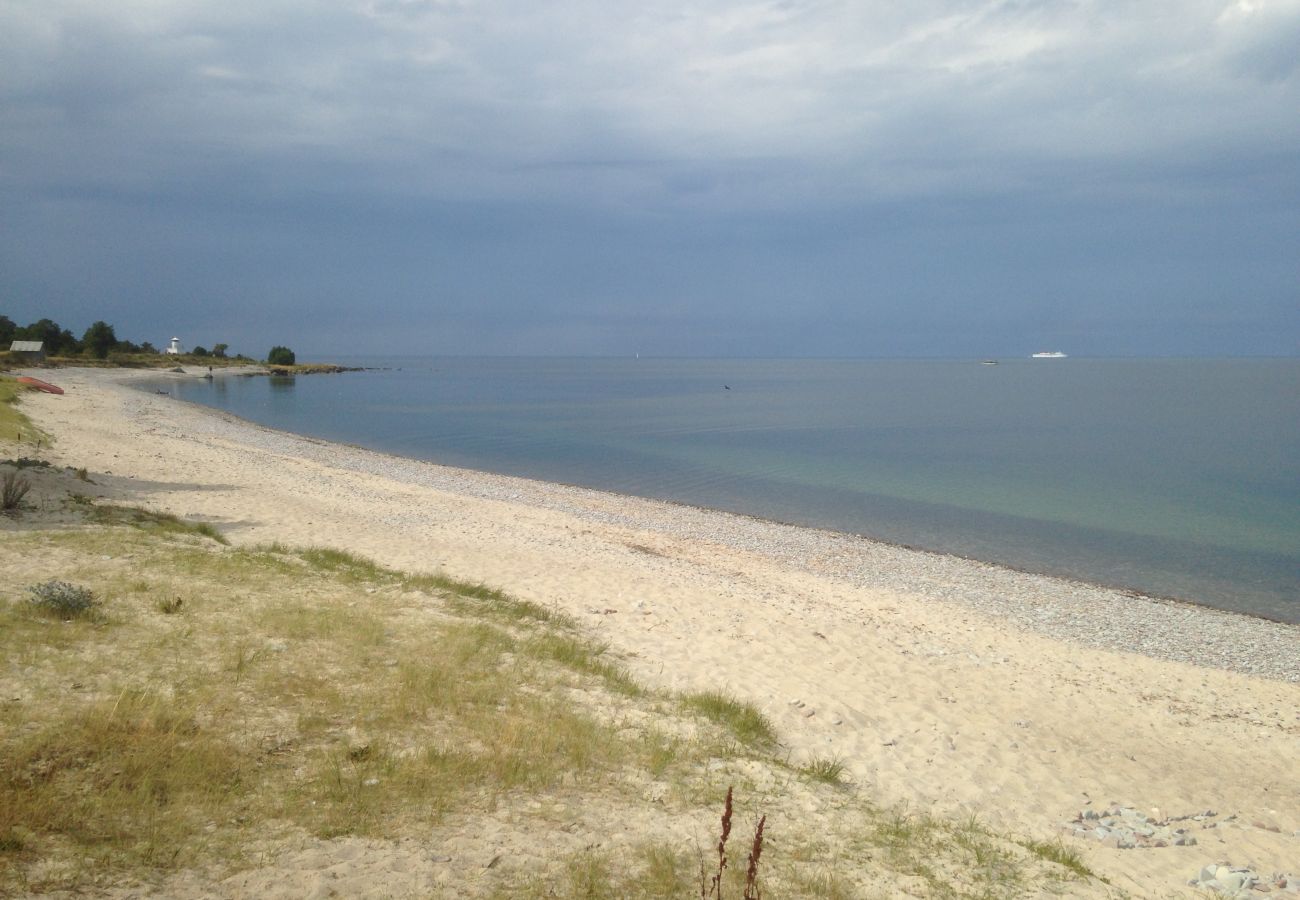 Stuga i Löttorp - Underbar stugsemester vid havet på Öland i Byxelkrok